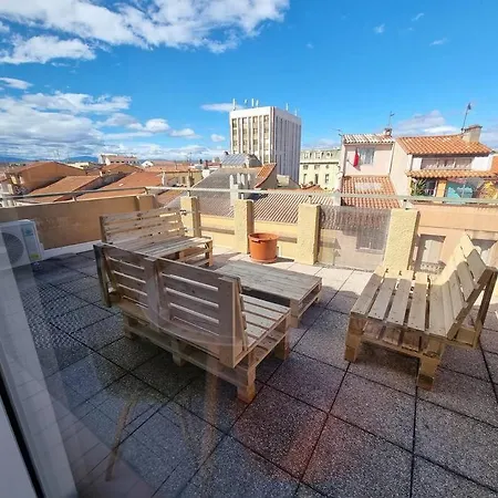 Apartment Rooftop